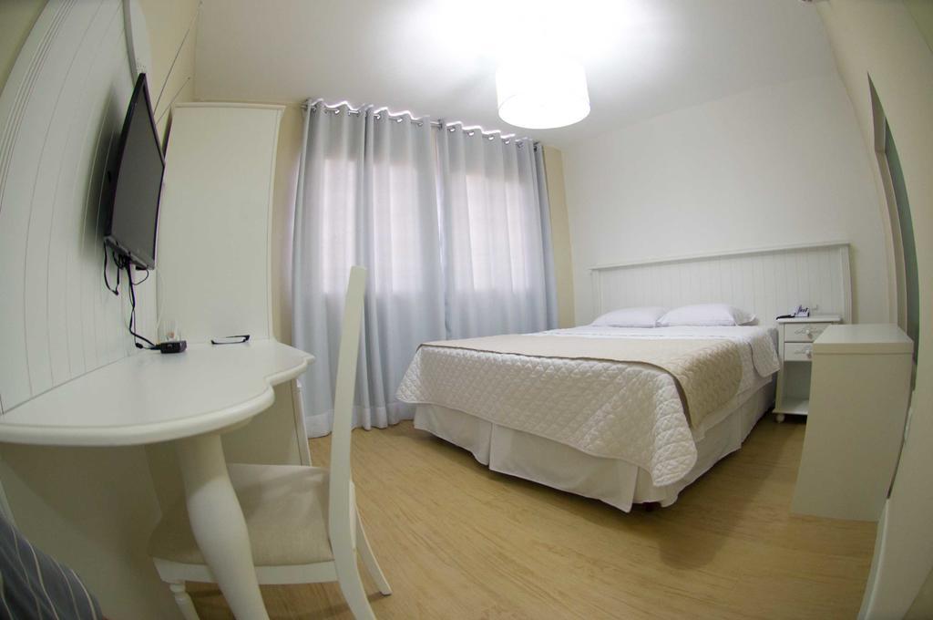 Hotel Oma Zita Forquilhinha Экстерьер фото